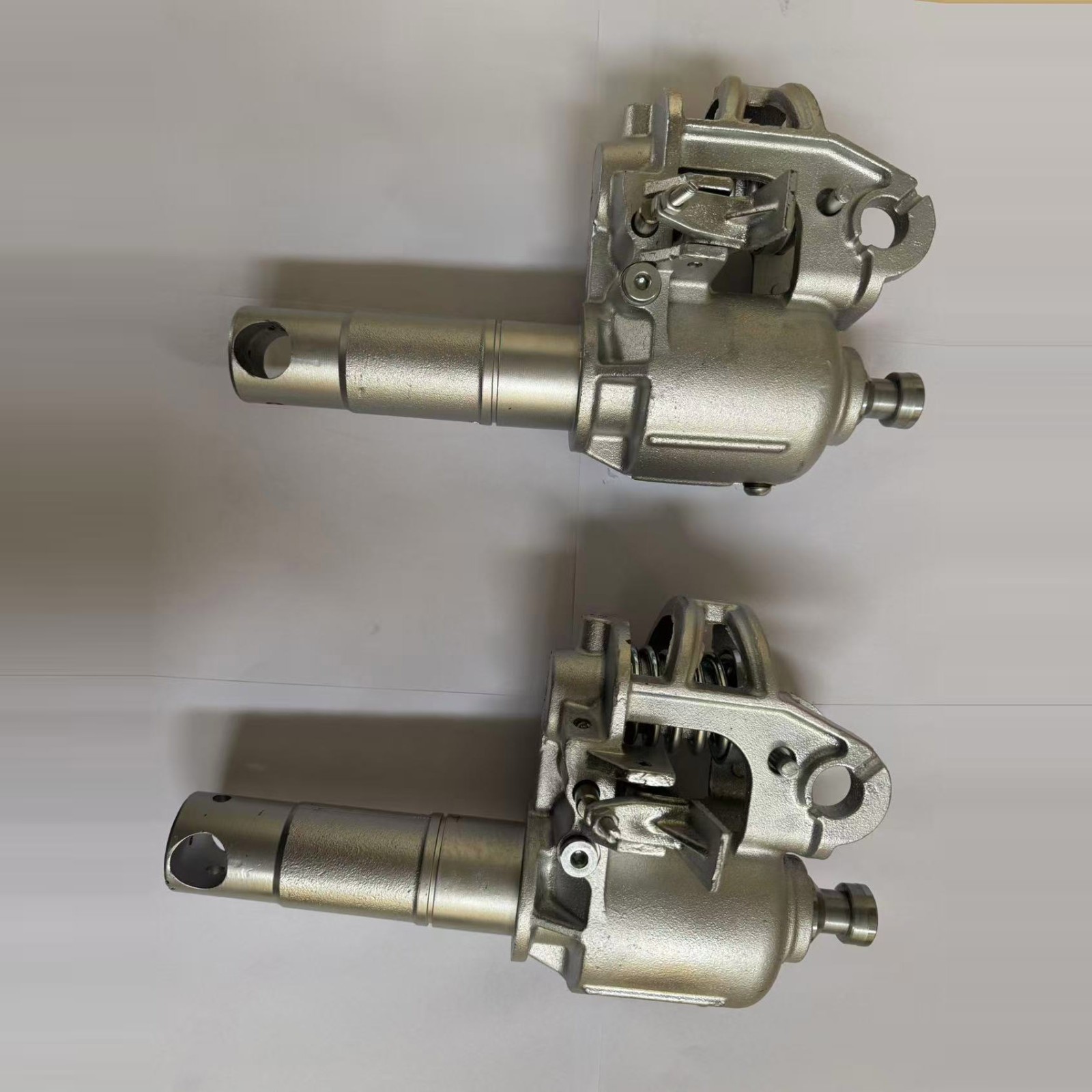 2T AC Pump Iron Nylon Wheel 685x1220mm Hand Pallet Jack