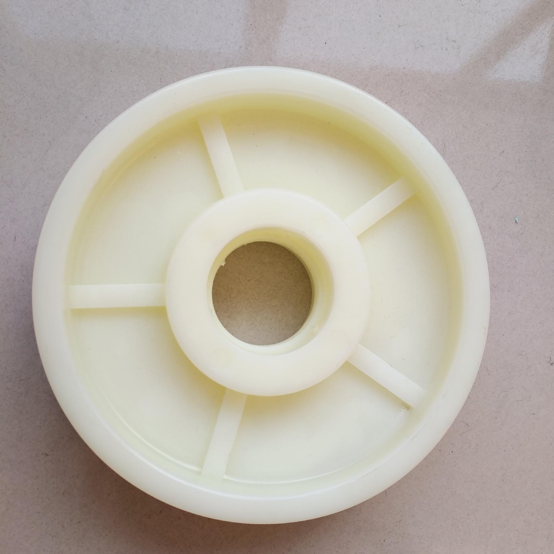 Low-Temperature Nylon Steering Wheel Nylon 80x70x25mm Needle Bearing for Freezer